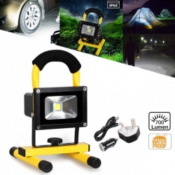 Akumulatoren-LED-prozektor-10W-tip-sgvaema-rabotna-ss-stojka-S4545