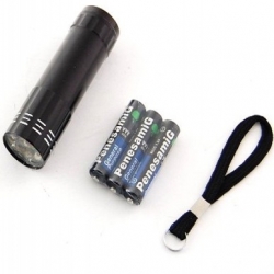 Kompaktno-dzobno-fenerce-LED-svetlini-S11577