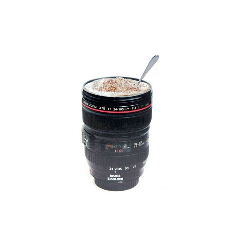 Casa-za-kafe-i-kapucino-vv-formata-na-foto-obektiv-Canon-EF