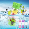 Neveroaten-blender-s-vgradena-bateria-za-sejkvane-v-dvizenie-USB-izhod-za-telefon-5225