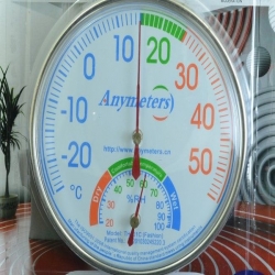 Golam-strelkovi-termometr-s-higrometr-za-temperatura-i-vlaga-ss-samostoasa-stojka-2182