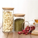 Komplekt-burkani-za-shranenie-na-hranitelni-produkti-s-bambukovi-kapacki-4711