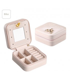 Малка кутия за бижута - квадратна