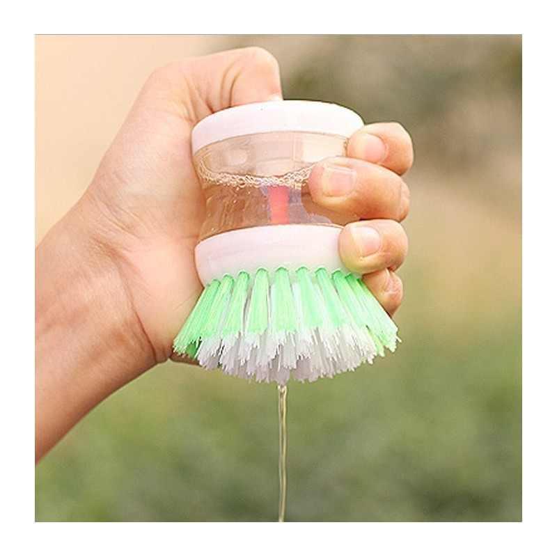 Домакинска четка за миене с контейнер за препарат